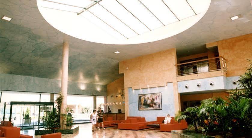 Ohtels Vila Romana Salou Buitenkant foto