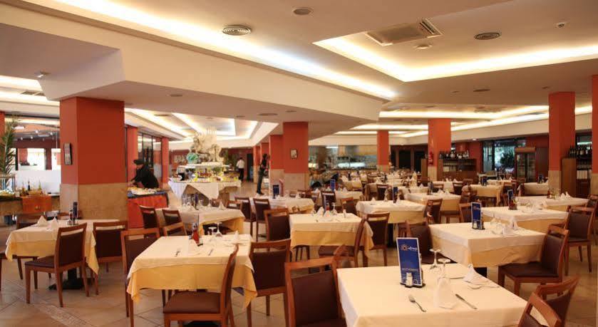 Ohtels Vila Romana Salou Buitenkant foto