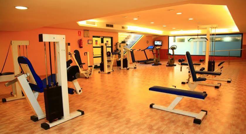Ohtels Vila Romana Salou Buitenkant foto