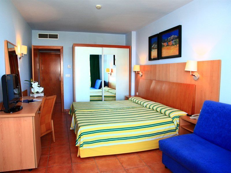 Ohtels Vila Romana Salou Buitenkant foto