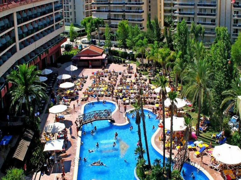 Ohtels Vila Romana Salou Buitenkant foto